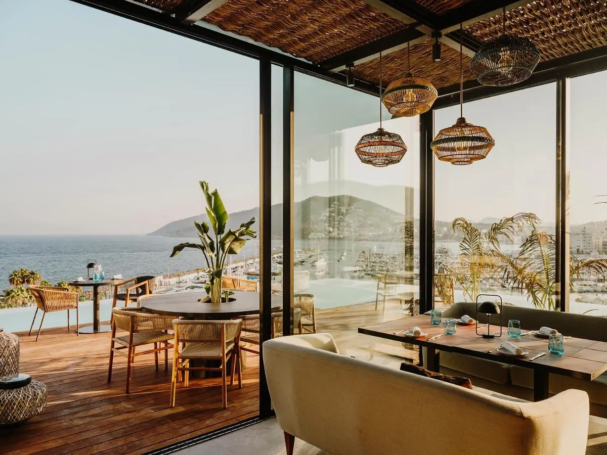 Aguas De Ibiza Grand Luxe Hotel - Small Luxury Hotel Of The World Santa Eularia des Riu