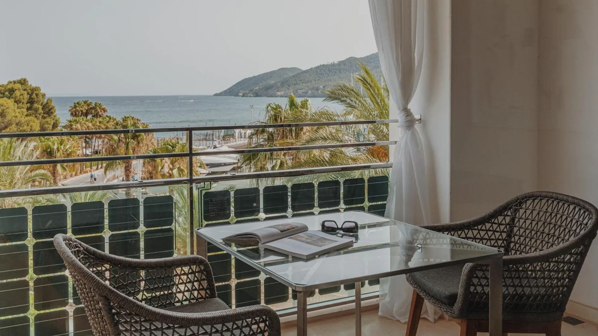 Aguas De Ibiza Grand Luxe Hotel - Small Luxury Hotel Of The World Santa Eularia des Riu
